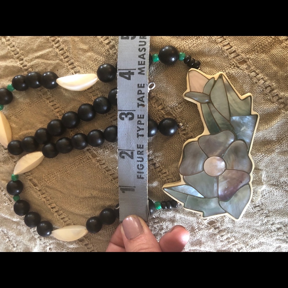 Vintage 80 statement necklace ceramic and floral 11 inch drop. - Picture 4 of 4